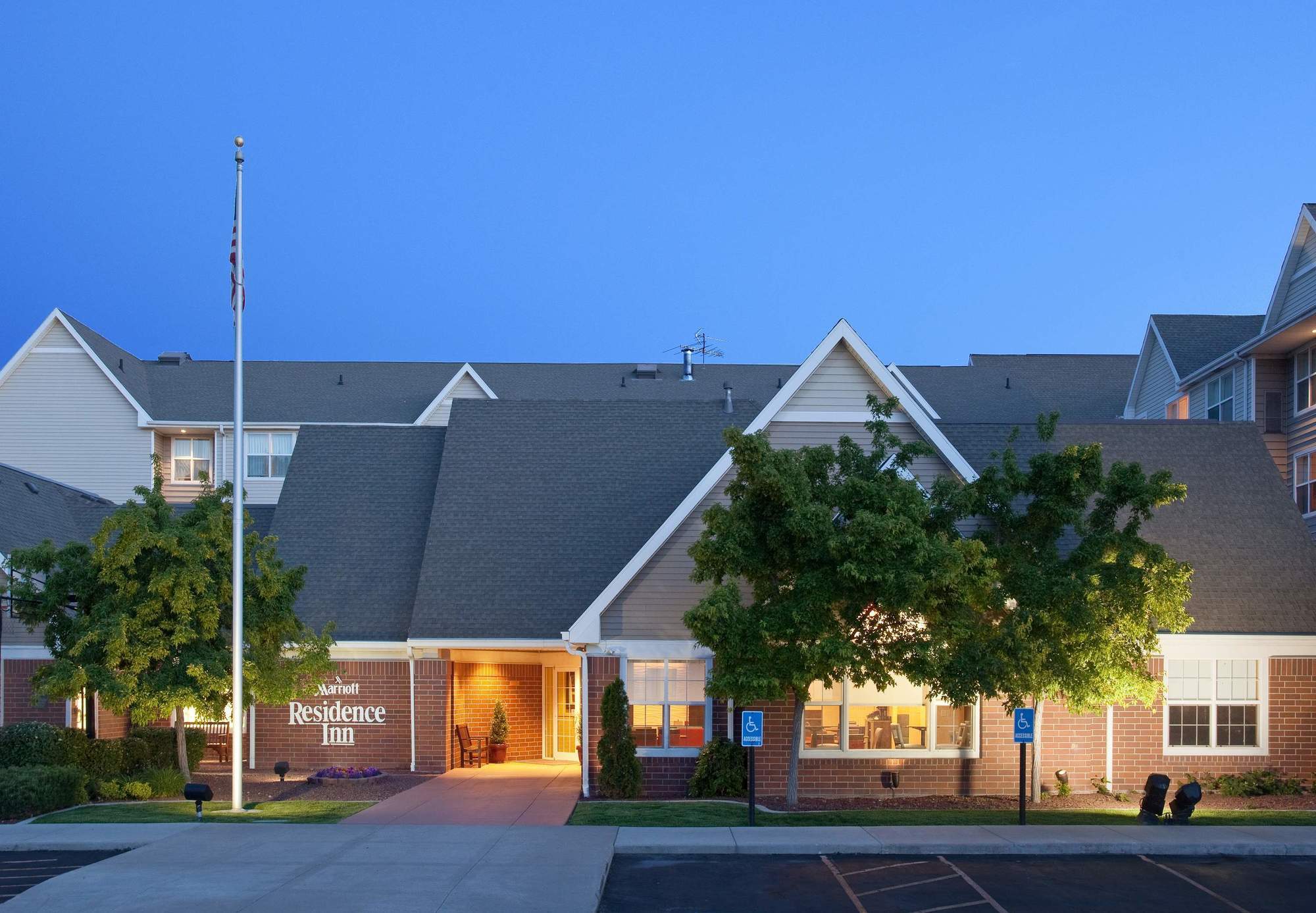 Residence Inn Salt Lake City Airport Exterior photo